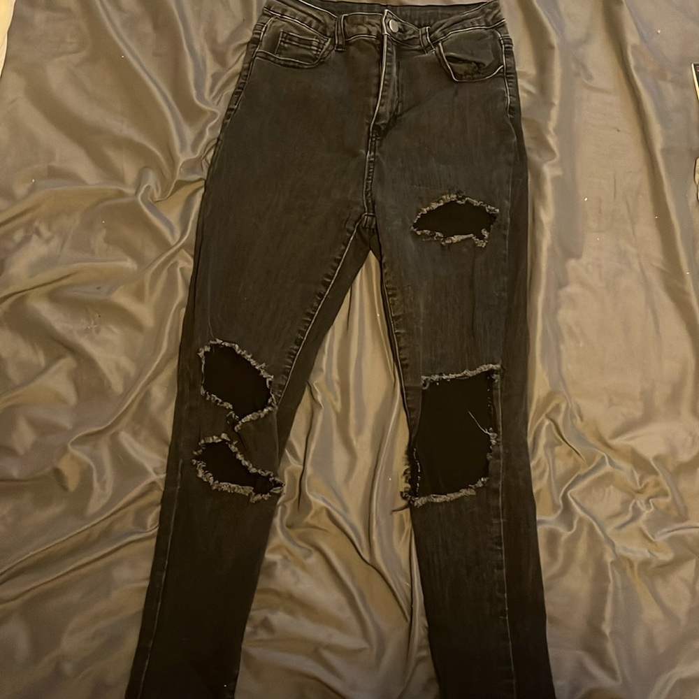 Black ripped denim jeans